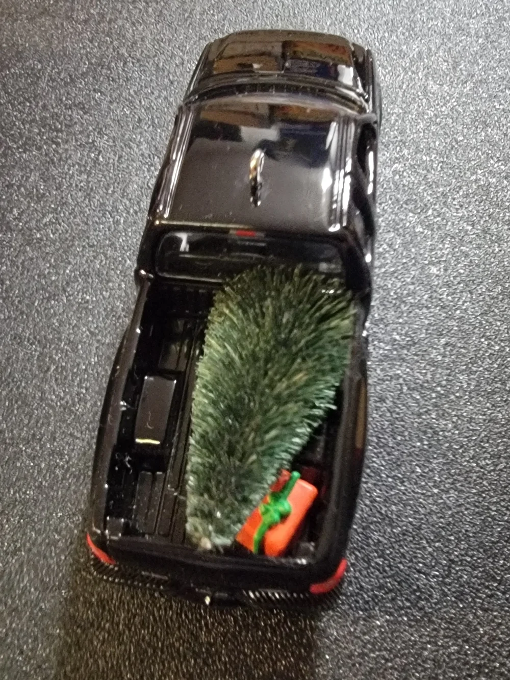 2000 Hallmark Keepsake Ford F-150 Ornament - Black